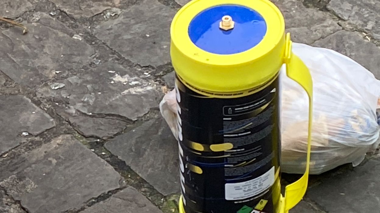 découvrez les spécificités de l'assurance auto liée à l'usage du protoxyde d'azote et comment protéger votre véhicule en toute légalité.